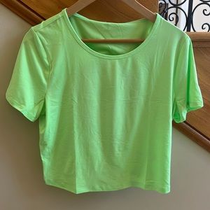 Fabletics Dry-Flex Open Back Twist Short Sleeve Size XL Nein Green New With Tag